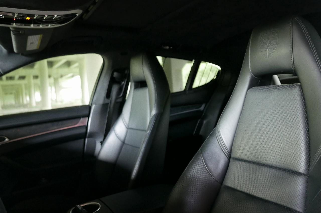 Used 2012 Porsche Panamera Turbo S AWD/4WD image 28