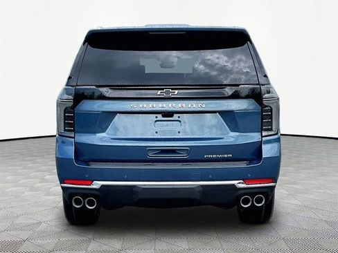 New 2026 Chevrolet Suburban Premier image 5