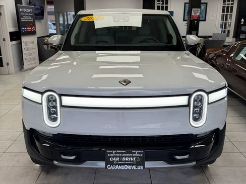 Used 2022 Rivian R1T Adventure AWD/4WD image 2