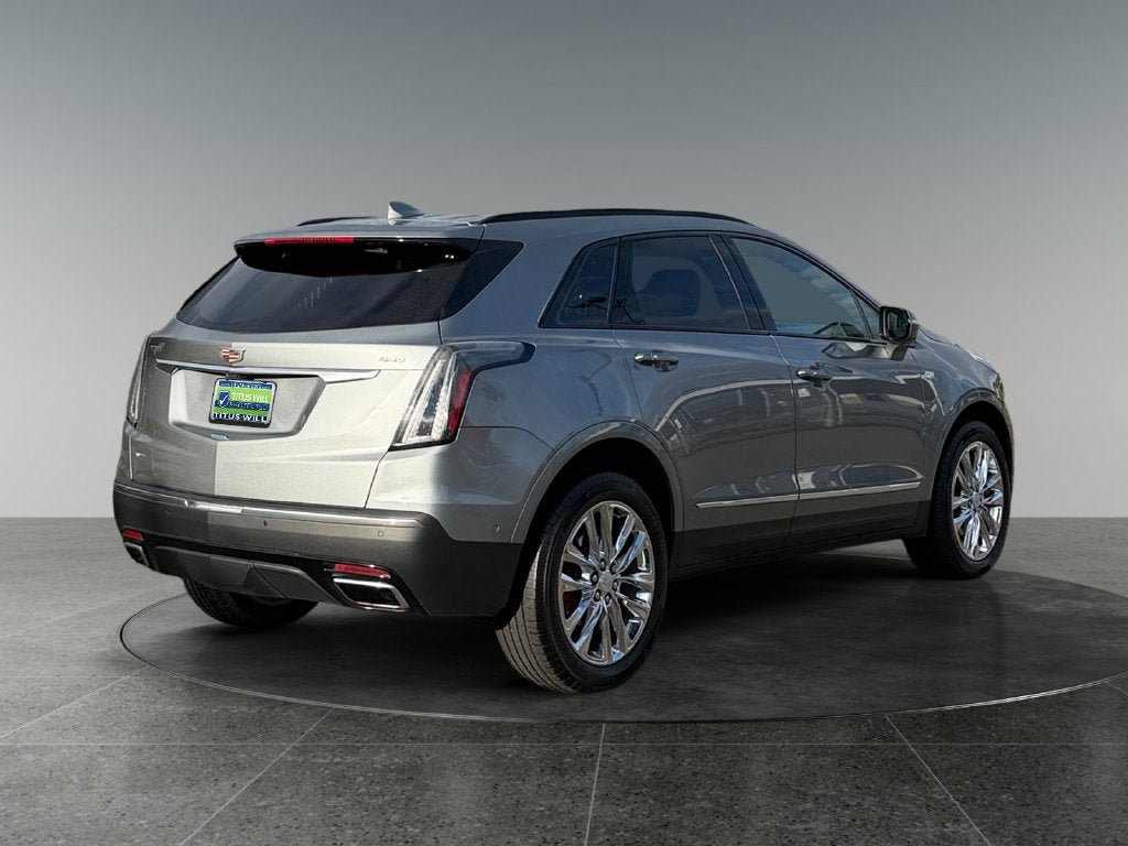 Used 2023 Cadillac XT5 Sportv w/ Technology Package AWD/4WD image 10