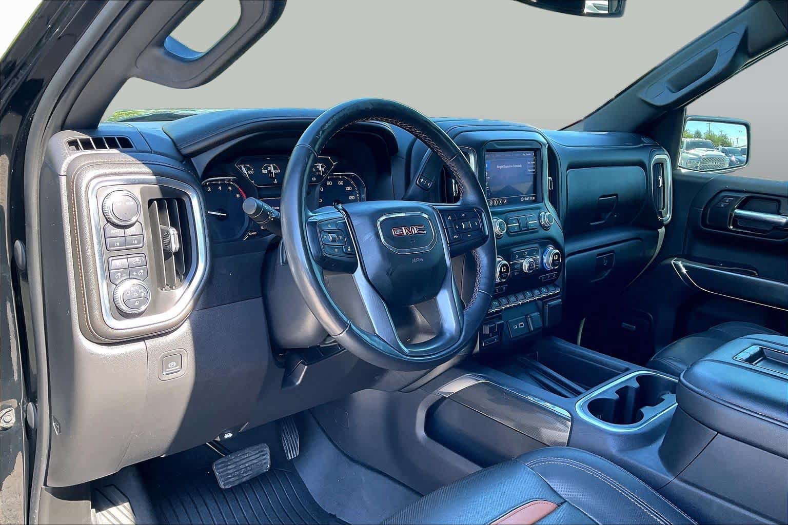 Used 2020 GMC Sierra 1500 AT4 w/ AT4 Premium Package AWD/4WD image 17
