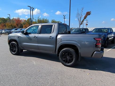 New 2026 Nissan Frontier SV image 6