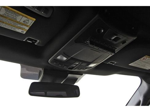 Used 2022 Ford F250 Platinum image 25