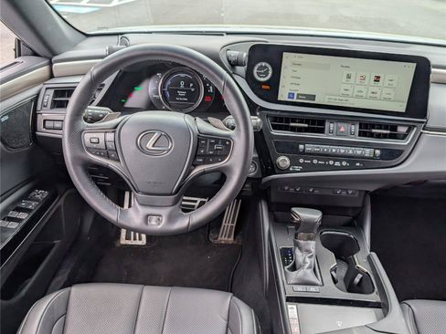 Certified 2024 Lexus ES 300h F Sport FWD image 17