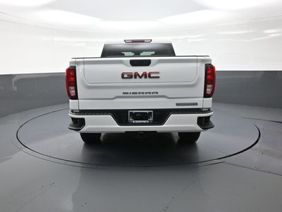 Used 2022 GMC Sierra 1500 Elevation