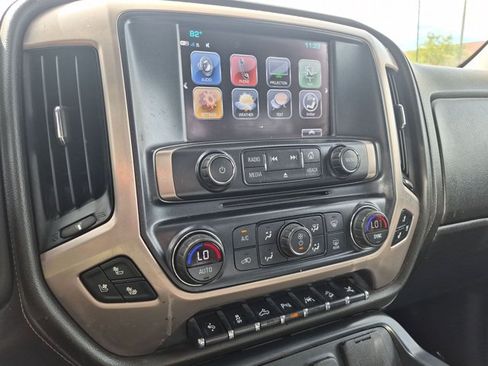 Used 2018 GMC Sierra 1500 Denali w/ Denali Ultimate Package AWD/4WD image 16
