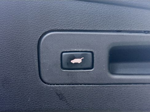 Used 2017 Acura MDX Sport Hybrid w/ Advance Pkg image 33