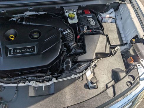 Used 2015 Lincoln MKC FWD image 22