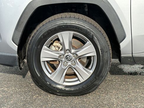 Used 2023 Toyota RAV4 LE AWD/4WD image 13