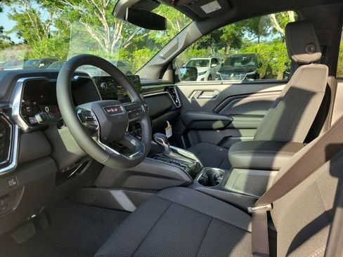New 2026 GMC Canyon Elevation RWD image 10