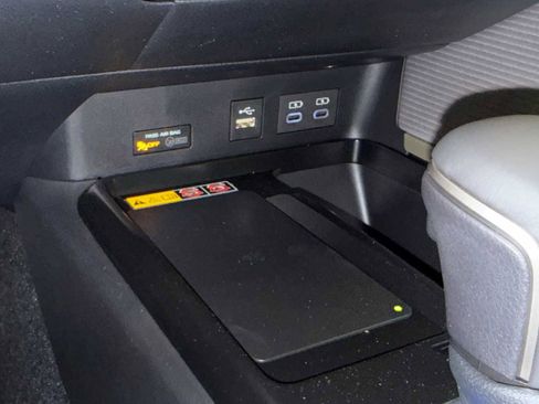 New 2026 Toyota Camry SE FWD image 15