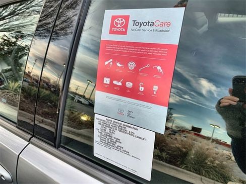 New 2025 Toyota Prius Plug-In Hybrid image 37