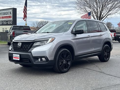 Used 2019 Honda Passport Sport image 4