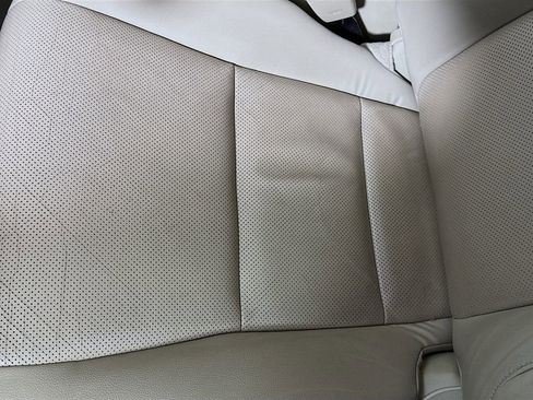 Used 2013 Acura ILX w/ Premium Package image 18