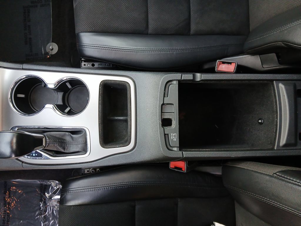 Used 2020 Jeep Grand Cherokee Altitude AWD/4WD image 47