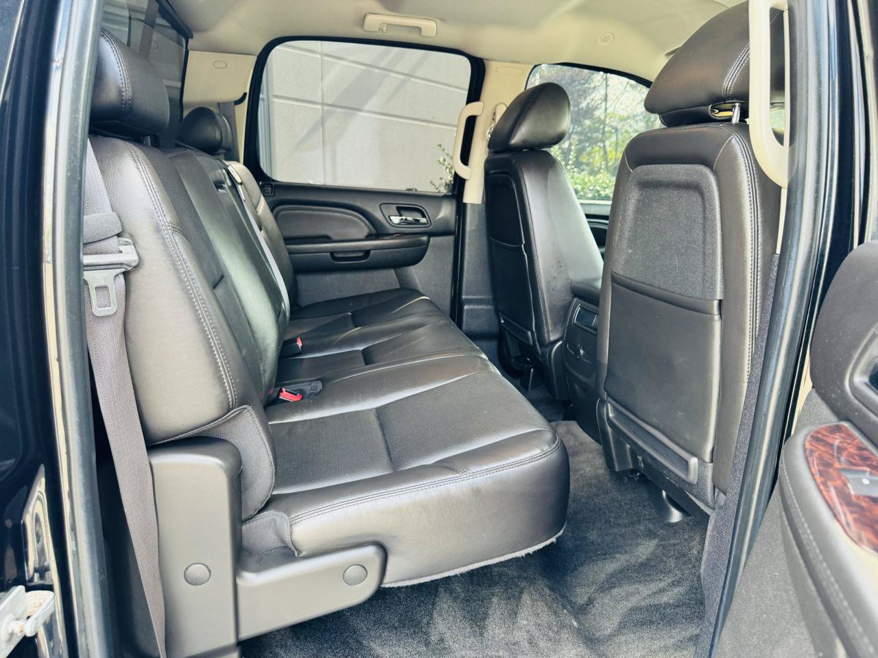Used 2010 GMC Sierra 1500 Denali AWD/4WD image 16