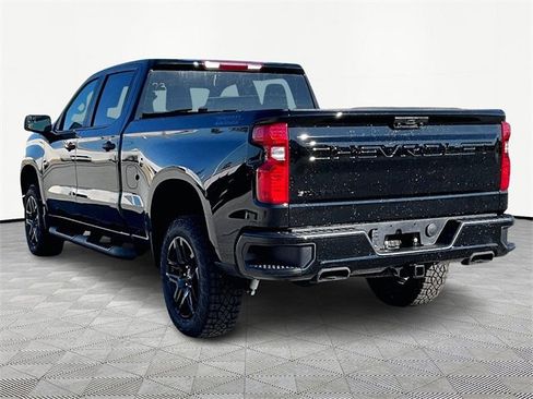 New 2026 Chevrolet Silverado 1500 Custom Trail Boss w/ Dark Appearance Package image 4