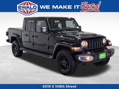Certified 2025 Jeep Gladiator High Tide