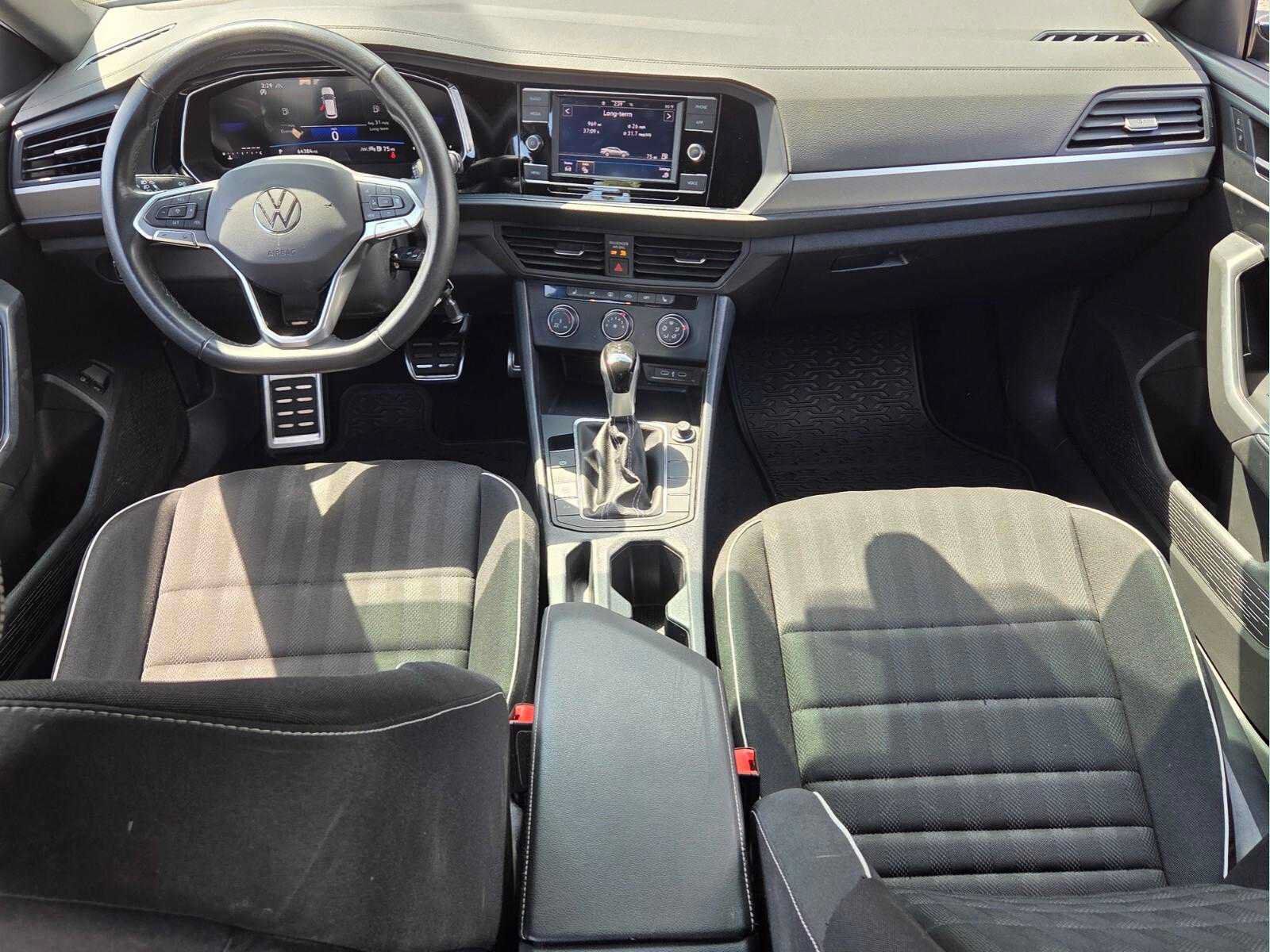 Used 2024 Volkswagen Jetta Sport FWD image 8