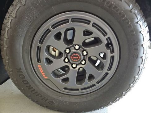 Used 2025 Nissan Frontier PRO-4X w/ Pro Premium Package AWD/4WD image 28