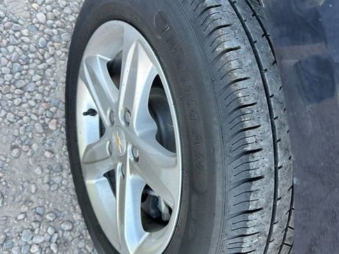 Used 2023 Chevrolet Malibu LT image 44