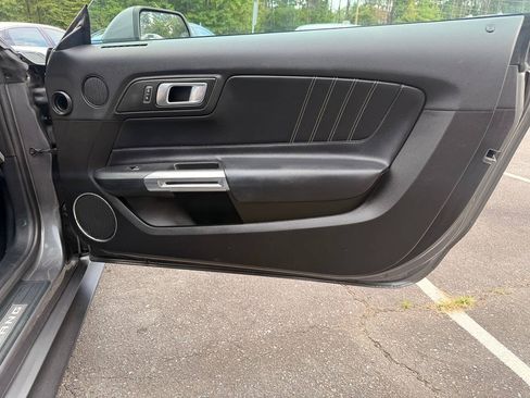 Used 2022 Ford Mustang Premium RWD image 14