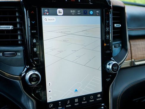 Used 2022 RAM 1500 Limited w/ Body Color Bumper Group image 28