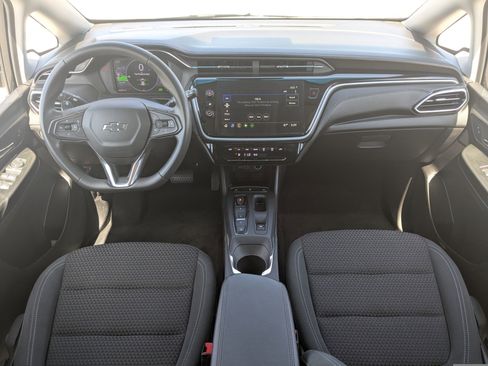 Used 2023 Chevrolet Bolt LT w/ Driver Confidence Package image 15