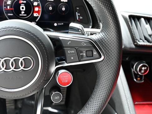 Used 2018 Audi R8 V10 plus AWD/4WD image 27