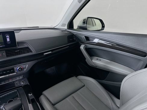 Used 2018 Audi Q5 Prestige w/ Prestige Package AWD/4WD image 23
