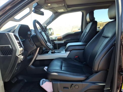 Used 2019 Ford F150 Lariat w/ Equipment Group 502A Luxury image 23