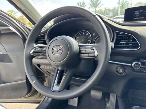 New 2024 MAZDA CX-30 Carbon image 57