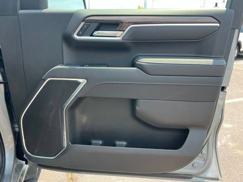 Used 2026 Chevrolet Silverado 1500 RST AWD/4WD image 32