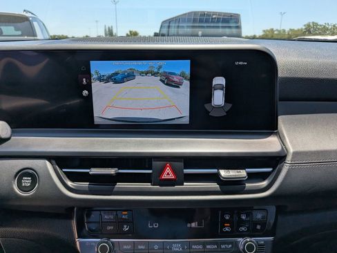 Certified 2025 Kia Seltos EX FWD image 23