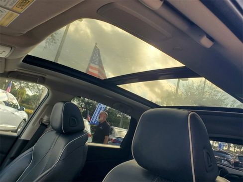 Used 2019 Acura RDX FWD w/ Advance Package image 18