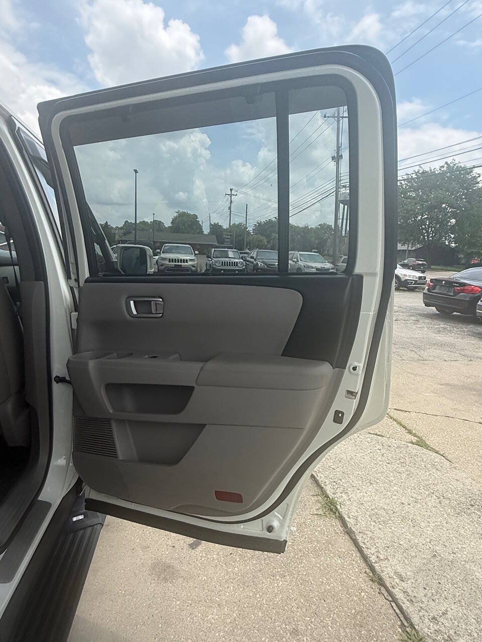 Used 2013 Honda Pilot Touring image 10