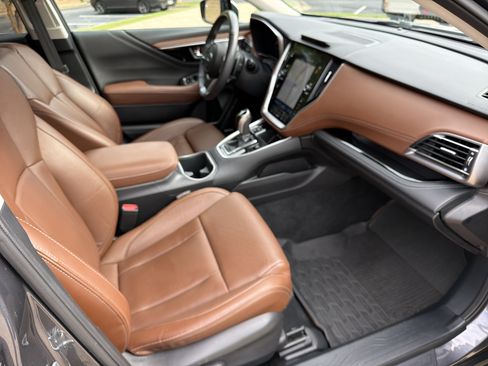 Used 2024 Subaru Outback Touring XT AWD/4WD image 12