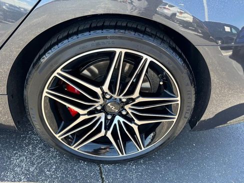 Used 2023 Kia Stinger GT2 AWD/4WD image 7