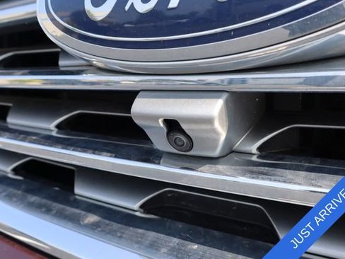 Used 2023 Ford Edge Titanium w/ Equipment Group 301A AWD/4WD image 9