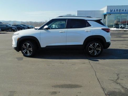 Used 2024 Chevrolet TrailBlazer LT w/ LT Cold Weather Package image 10