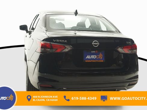 Used 2023 Nissan Versa SV image 14