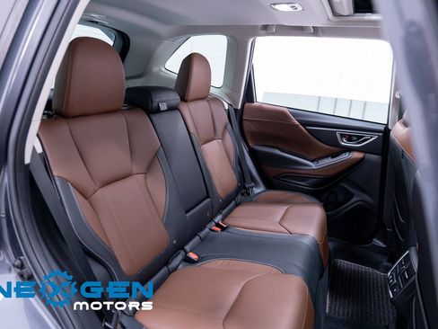 Used 2023 Subaru Forester Touring image 46