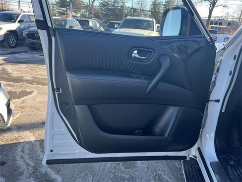 Used 2022 Nissan Armada Platinum w/ Captain's Chairs Package image 16