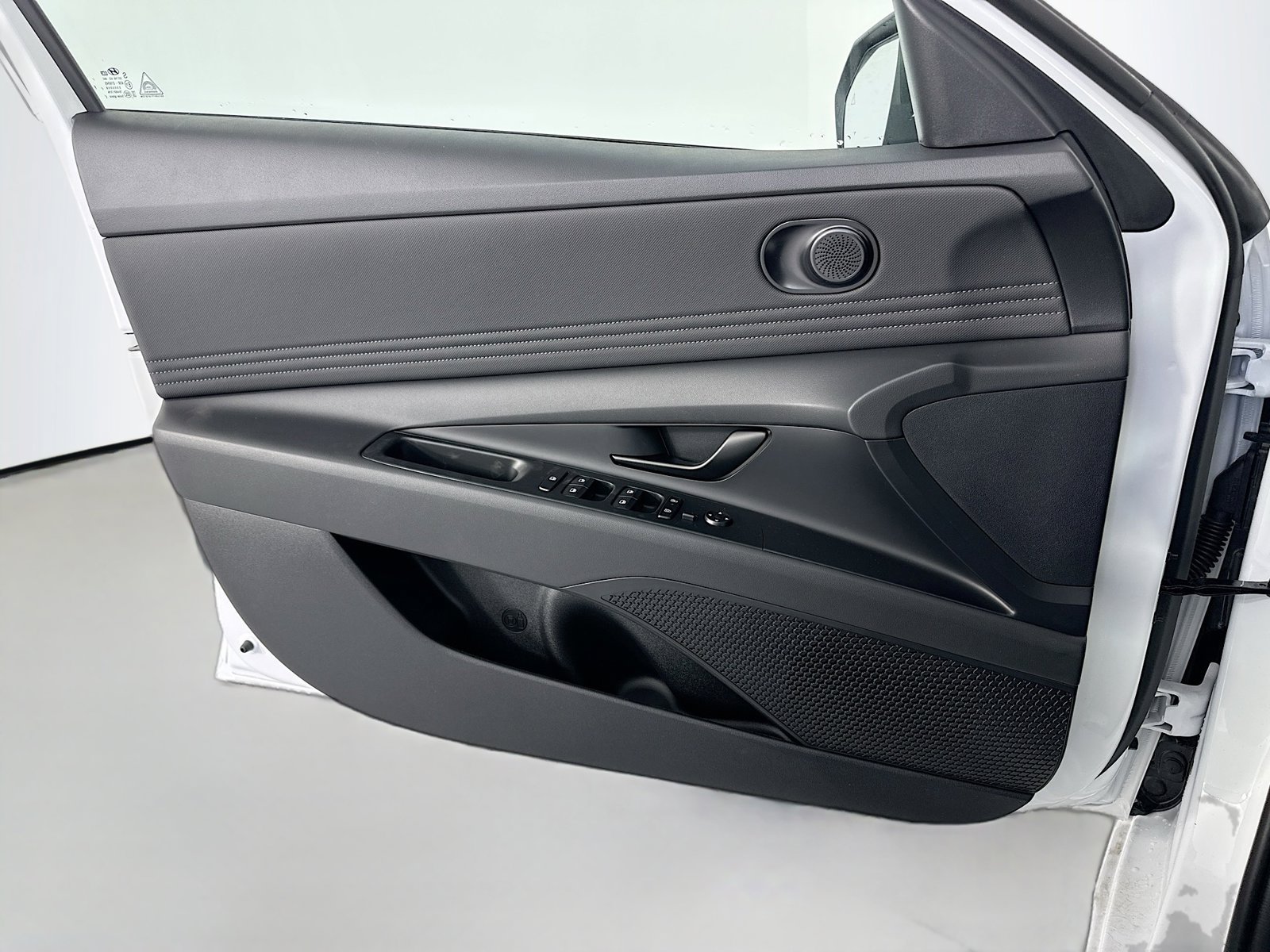 Used 2026 Hyundai Elantra Sport FWD image 23