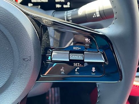 New 2025 Nissan Z Performance w/ Floor Mat Package RWD image 15