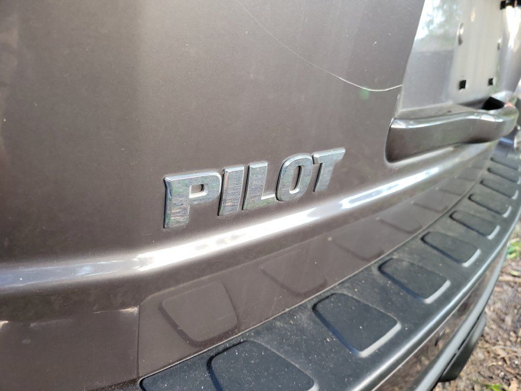 Used 2014 Honda Pilot Touring image 14