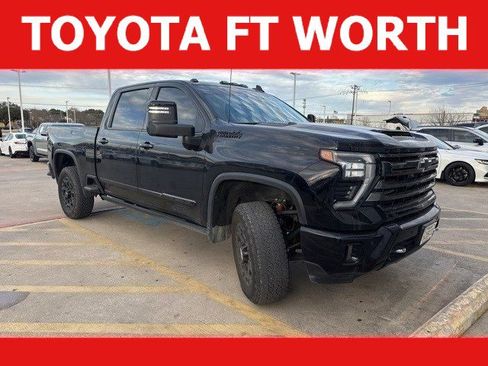 Used 2024 Chevrolet Silverado 3500 High Country image 1