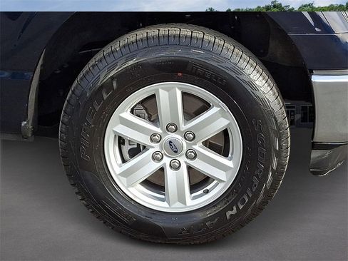 Certified 2022 Ford F150 XLT image 7