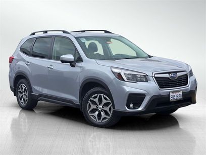 Used 2021 Subaru Forester Premium w/ Popular Package #1