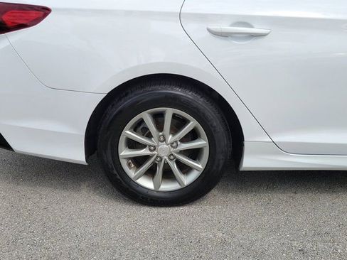 Used 2019 Hyundai Sonata SE FWD image 5